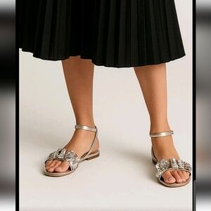 Miu Miu Womens Silver Crystal Strap Flat Designer Embellished Evening Sandal 40